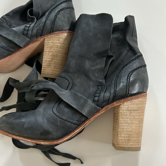 Free People Seven Wonders Wrap Tie Fringe Boho Ankle Heel Bootie size 37/7 - Picture 4 of 16